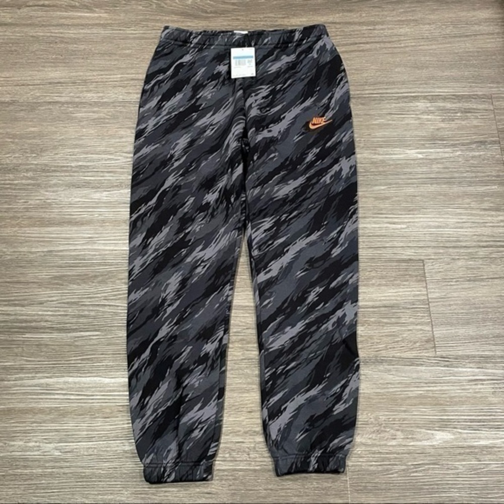 Nike Camo Print Joggers  sz M
